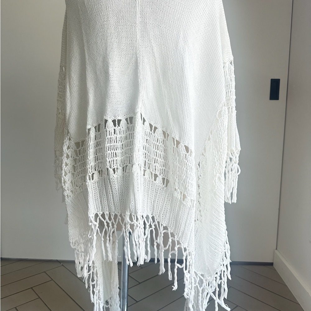 Elegant White Fringe Sweater - Picture 2 of 4